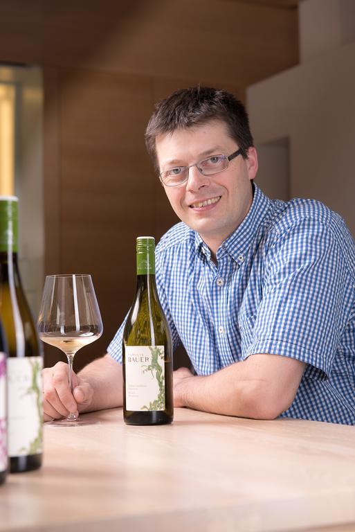 Weingut Familie Bauer Hotell Grossriedenthal Eksteriør bilde